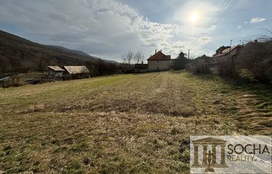 Slnečný pozemok v Horných Plachtinciach