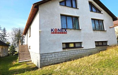 Poschodový dom s krásnym pozemkom (48 a) vo Vranove nad Topľou