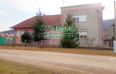 Predaj dvojgeneračného rodinného domu - Sazdice( 018-12-HEKA)