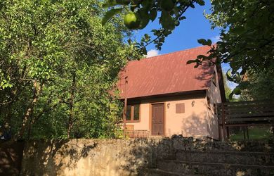Záhradný domček s pozemkom 736m2 v podhorskej obci Šipkov