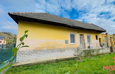 Na predaj rodinný dom Hradište - pozemok 2423 m2