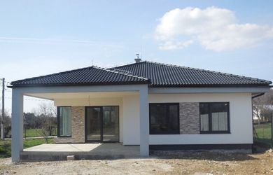 Budúca novostavba 4i RD,pozemok 530 m2 alt. 3i a garáž Myšľa
