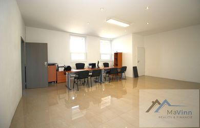PRENÁJOM podnikateľský priestor 99 m² v Bánovciach nad Bebr.