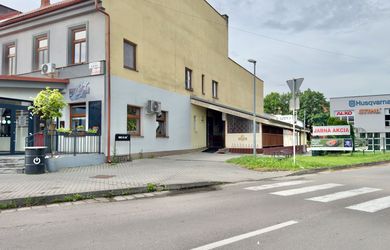 SEDLICKY. | Prenájom reštauračného priestoru  KUCHYŇA – Prievidza, ul. A. Hlinku (oproti autobusovej stanici)
