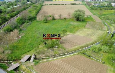 Výnimočný pozemok na výstavbu (3 381 m²) VRANOV/n/T