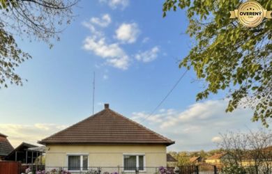 Predáme  3-izb. rodinný dom- Veľké Lovce