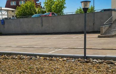 Prenájom parkovacích miest – Majerníkova 1/B, Bratislava – Dlhé diely