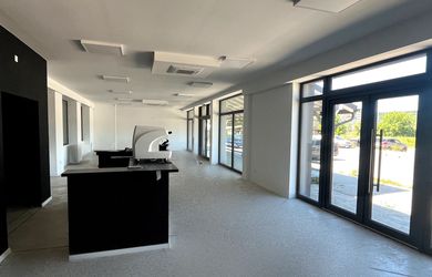 Nový obchodný priestor na prenájom 250m2, Prešov (detské dopravné ihrisko)