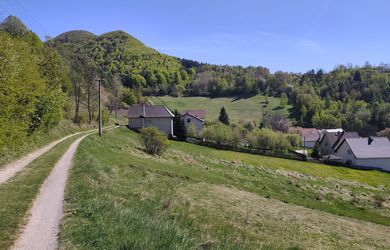 Stavebný pozemok 649 m2, Čavoj