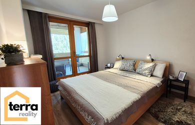 Zariadený 2-izbový byt, loggia, parkovacie miesto v cene, MODRA