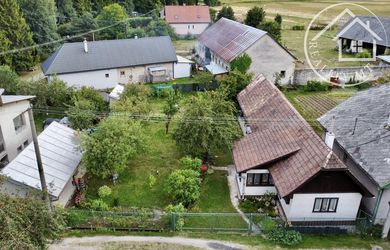 ???? NA PREDAJ – 2-IZBOVÝ RODINNÝ DOM V JAZERNICI